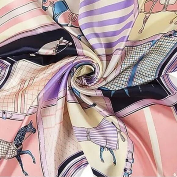 Fashion Luxury Horse Carriage Print Women Scarf Size 90x90 CM main image 8